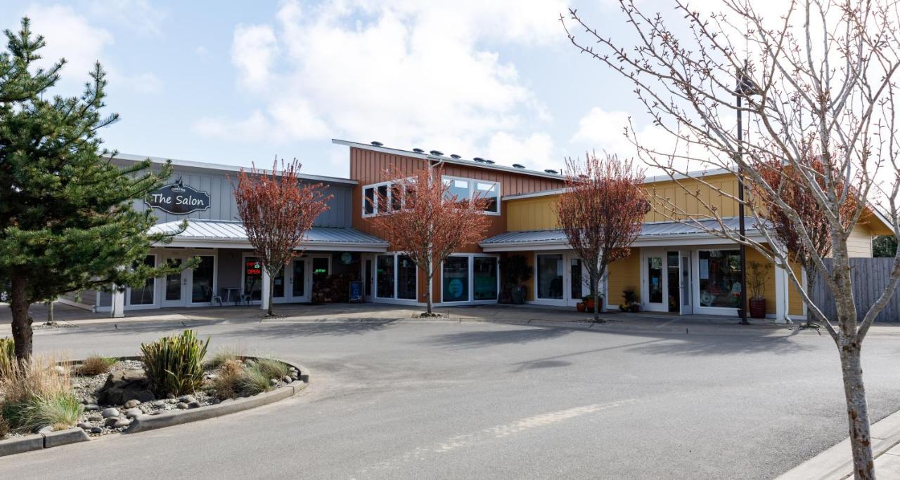 Once Upon A Tide - Oyhut Bay Seaside Village Ocean Shores Exterior photo