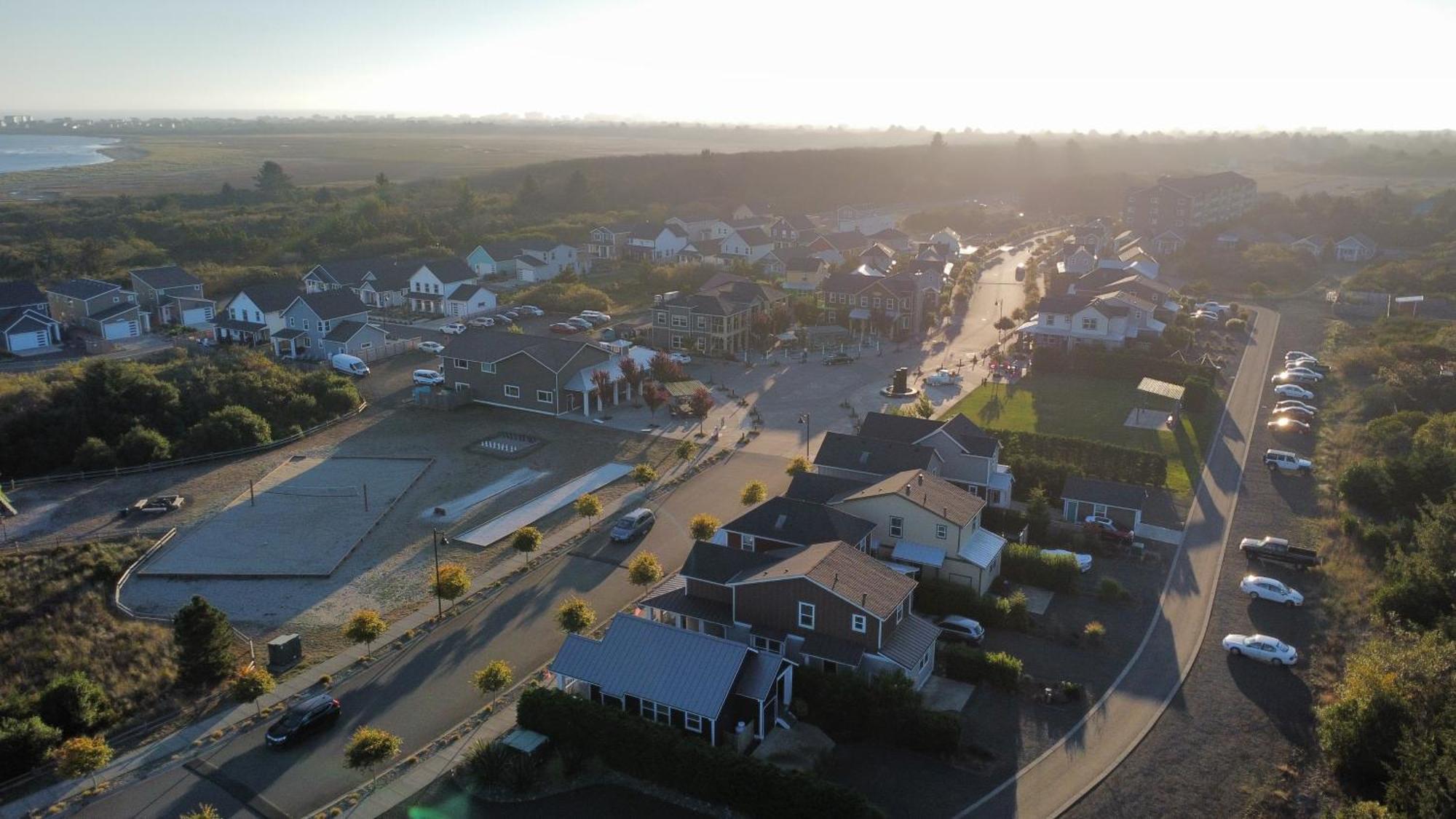 Once Upon A Tide - Oyhut Bay Seaside Village Ocean Shores Exterior photo